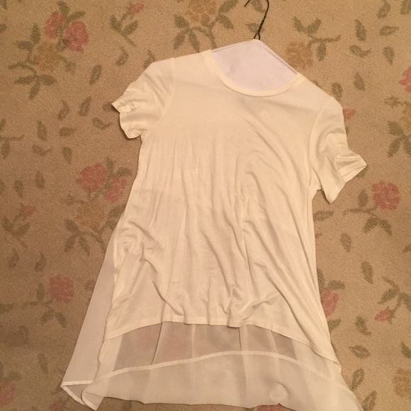 A high low tshirt - Picture 5 of 5